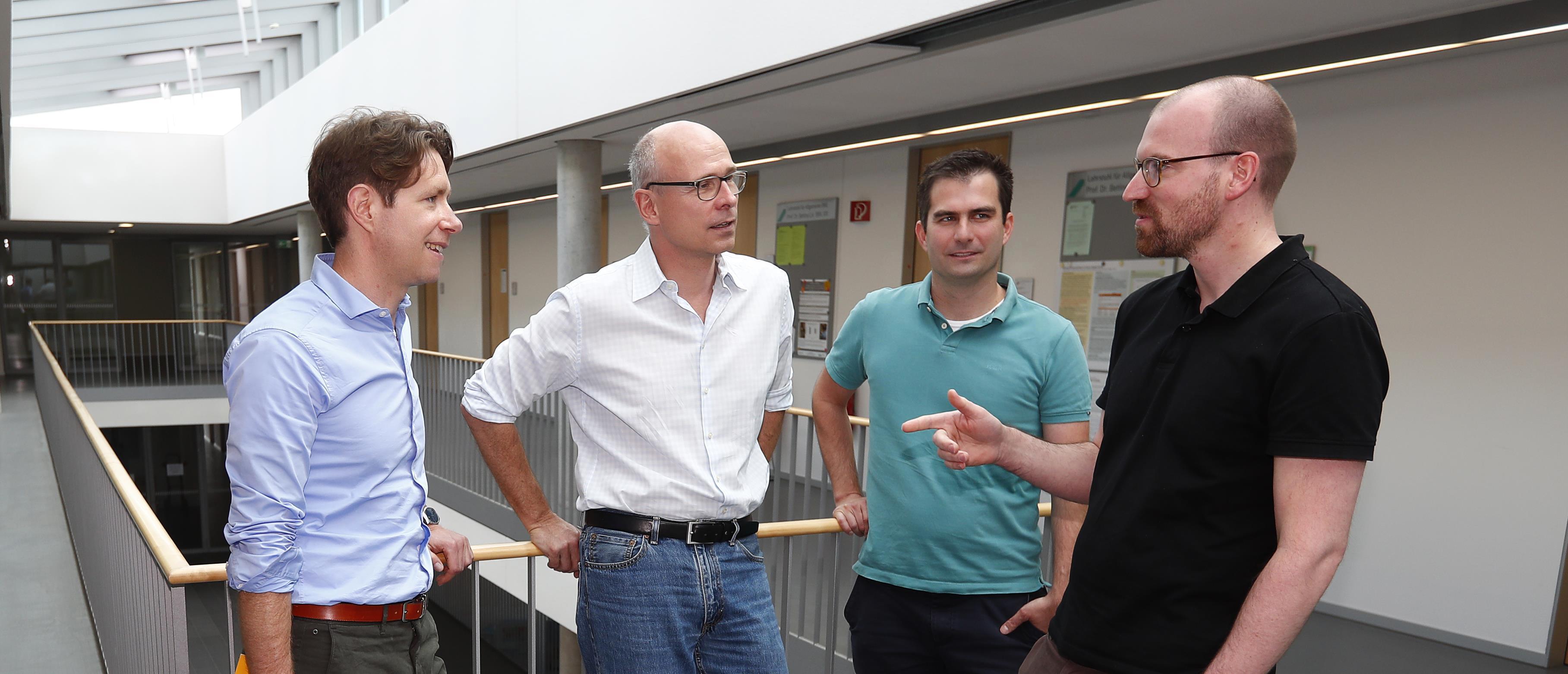 Prof. Dr. Sebastian Braun, Prof. Dr. Jan-Otmar Hesse, Dr. Markus Ludwig und Prof. Sebastian Teupe